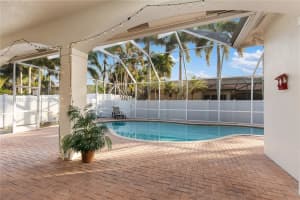 15966 SW 3rd St, Pembroke Pines, FL 33027, - MLS#A12007782