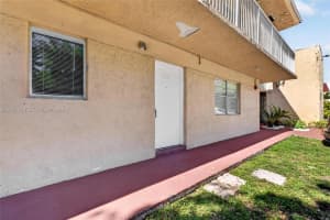 240 NW 107th Ave APT 104, Miami, FL 33172, - MLS#A12007788