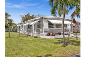2061 SW 83rd Ave, Davie, FL 33324, - MLS#A12007791