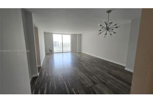 2500 Parkview Dr 2317, Hallandale Beach