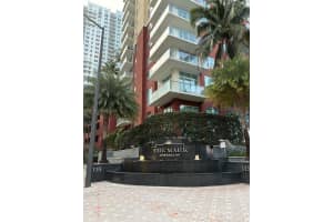 1155 Brickell Bay Dr 1201, Miami