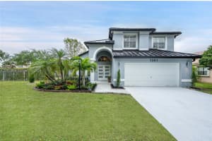 1381 NW 144th Ave, Pembroke Pines, FL 33028, - MLS#A12007860