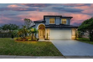 1381 NW 144th Ave, Pembroke Pines, FL 33028, - MLS#A12007860