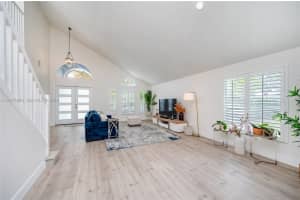 1381 NW 144th Ave, Pembroke Pines, FL 33028, - MLS#A12007860