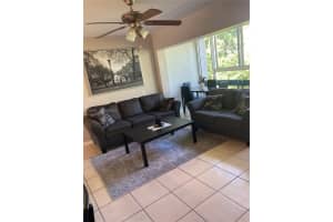5300 Ne 6th Ave H16, Oakland Park