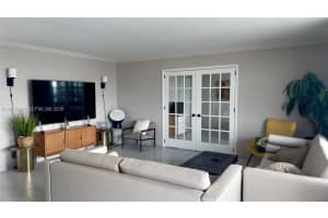 9225 Collins Ave APT 812, Surfside, FL 33154, - MLS#A12007864