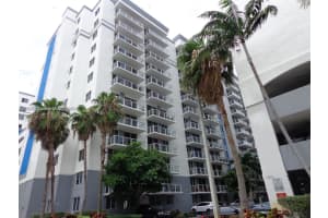 5091 Nw 7th St 711, Miami