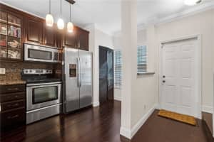 716 SW 122nd Ave, Pembroke Pines, FL 33025, - MLS#A12007872