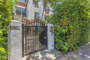 737 Jefferson Ave APT 305, Miami Beach, FL 33139, - MLS#A12007876