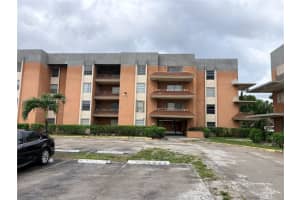 17600 Nw 68th Ave B2004, Hialeah
