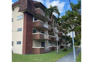 680 Miller Dr # W-401, Miami Springs, FL 33166, - MLS#A12007927