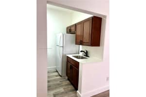 215 30th St APT 17, Miami Beach, FL 33140, - MLS#A12007950