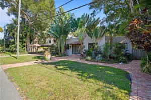 476 Ne 119th St, Biscayne Park