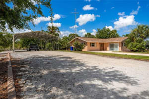 256 Cumquat Rd Nw, Lake Placid