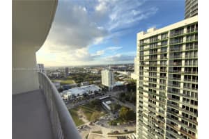 1750 N Bayshore Dr 3309, Miami