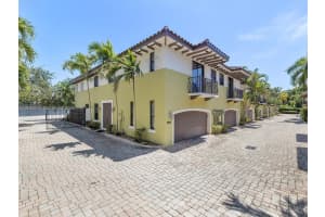 3054 McDonald St #8, Miami, FL 33133, - MLS#A12008016
