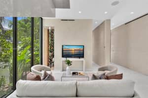 4504 Sheridan Ave, Miami Beach, FL 33140, - MLS#A12008021