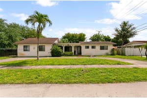 11335 NW 59th Ct, Hialeah, FL 33012, - MLS#A12008029