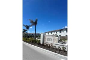 2562 Se 29th St, Homestead