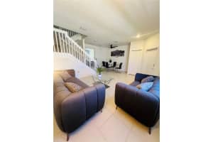2562 SE 29th St, Homestead, FL 33035, - MLS#A12008033
