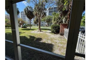 609 Ne 14th Ave 108, Hallandale Beach
