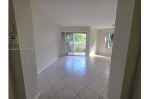 8874 W Flagler St APT 101, Miami, FL 33174, - MLS#A12008053