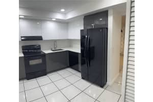 40 Chestnut Cir, Hollywood, FL 33026, - MLS#A12008058