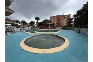 17650 NW 68th Ave APT A2008, Hialeah, FL 33015, - MLS#A12008061