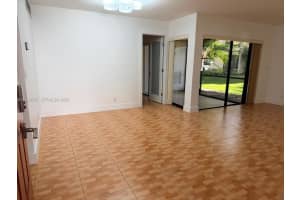 11509 NW 10th St, Pembroke Pines, FL 33026, - MLS#A12008078
