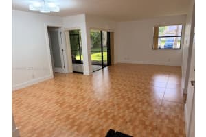 11509 NW 10th St, Pembroke Pines, FL 33026, - MLS#A12008078