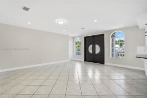 2850 NW 5th St, Miami, FL 33125, - MLS#A12008086