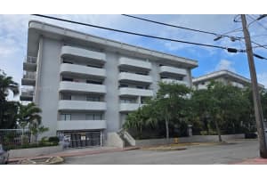 110 S Shore Dr APT 4E, Miami Beach, FL 33141, - MLS#A12008093