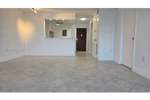 110 S Shore Dr APT 4E, Miami Beach, FL 33141, - MLS#A12008093