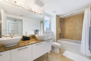 41 SE 5th St APT 504, Miami, FL 33131, - MLS#A12008100