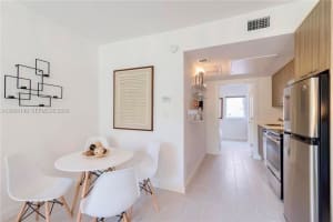 740 Meridian Ave Apt 14, Miami Beach, FL 33139, - MLS#A12008149