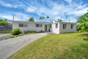 8640 SW 125th St, Miami, FL 33156, - MLS#A12008152
