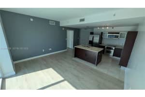 1900 N Bayshore Dr 4007, Miami