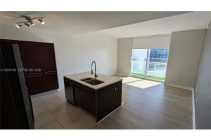 1900 N Bayshore Dr APT 4007, Miami, FL 33132, - MLS#A12008160