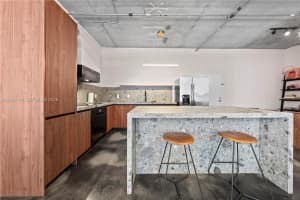 444 Ne 30th St 602, Miami