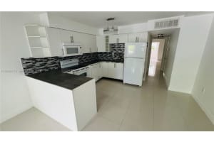 1120 102nd St APT 7, Bay Harbor Islands, FL 33154, - MLS#A12008173