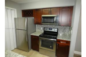 2420 NW 33rd St APT 1004, Oakland Park, FL 33309, - MLS#A12008244