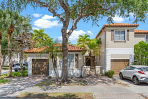 14435 NW 83rd Pl, Miami Lakes, FL 33016, - MLS#A12008248