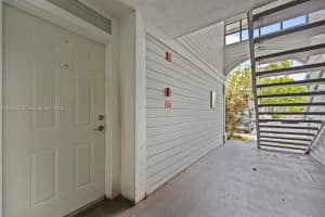 903 NE 199th St APT 104, Miami, FL 33179, - MLS#A12008253