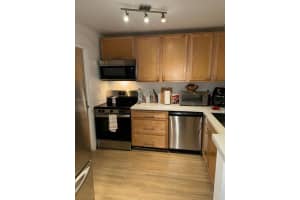 9020 NE 8th Ave APT 1D, Miami Shores, FL 33138, - MLS#A12008254