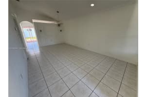 7751 NW 194th St, Hialeah, FL 33015, - MLS#A12008287