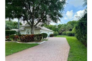 12743 N Winners Cir, Davie, FL 33330, - MLS#A12008302
