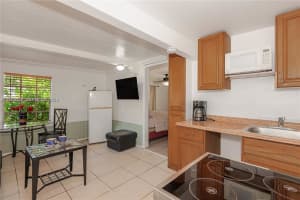 1611 Fletcher St #2, Hollywood, FL 33020, - MLS#A12008337
