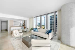 6799 Collins Ave APT 902, Miami Beach, FL 33141, - MLS#A12008346
