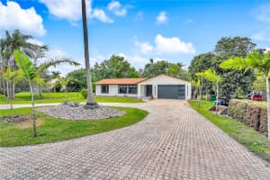 4700 SW 110th Ave, Davie, FL 33328, - MLS#A12008353
