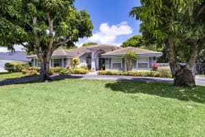 7749 Sw 184th Way, Cutler Bay